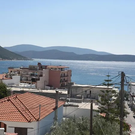 J&b Maisonette House