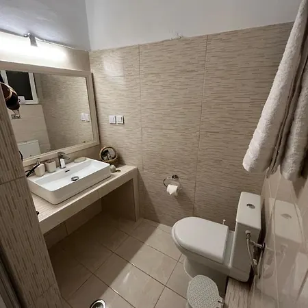 J&b Maisonette House Apartment *